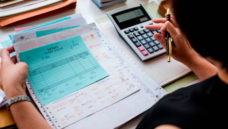 Cuatro formas de convertir una factura en efectivo y mejorar la liquidez de tu empresa