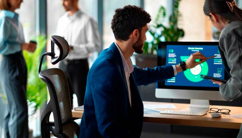 IA, personalización extrema y competencia china: las tres fuerzas que redefinirán a las empresas peruanas hacia 2029